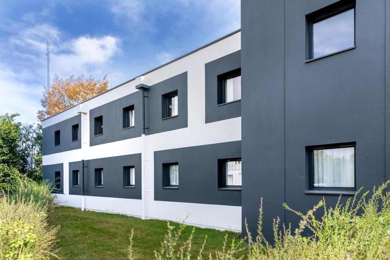 B&B Hotel Angers Parc Expos Верьер-ан-Анжу Экстерьер фото
