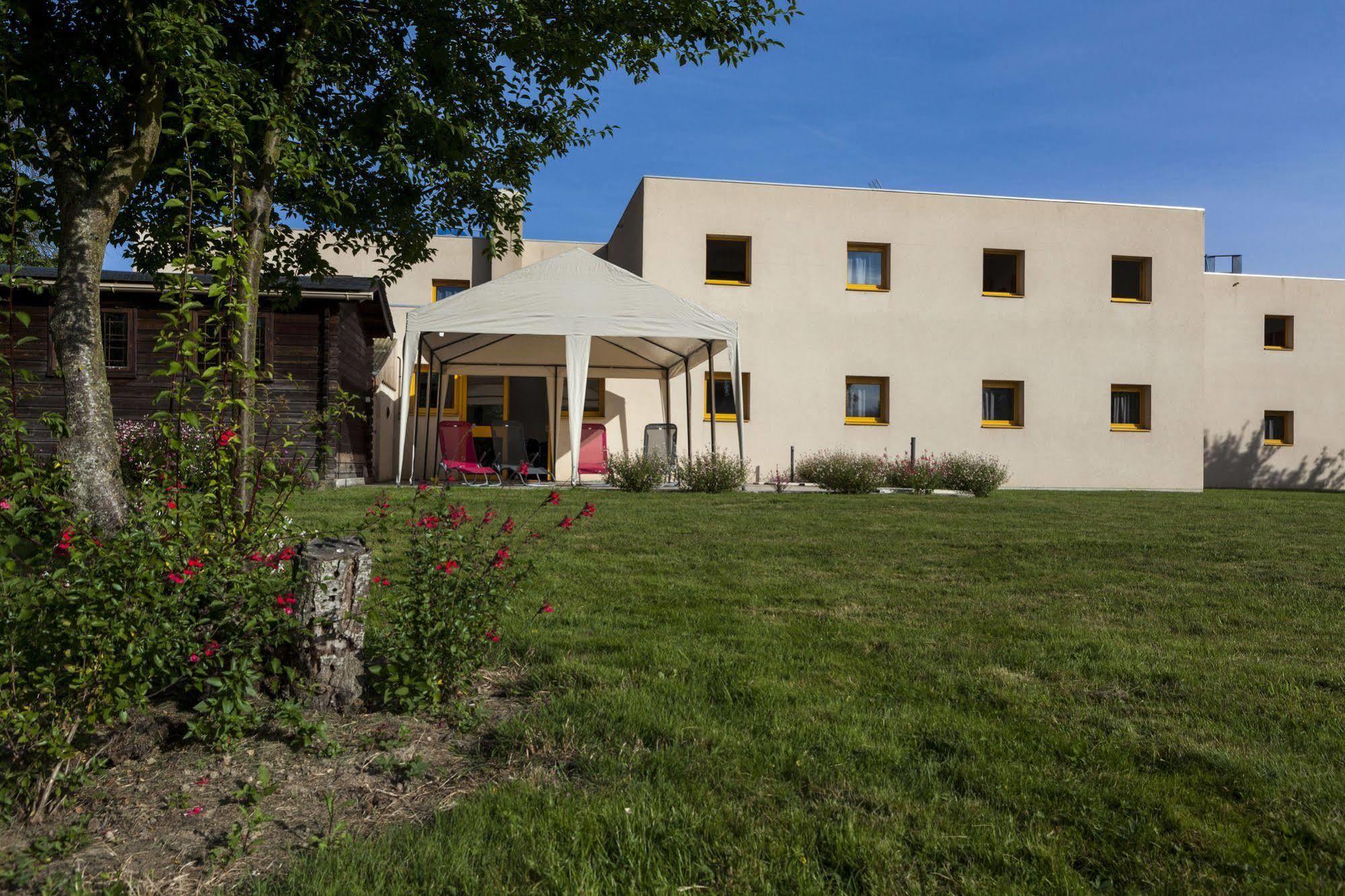 B&B Hotel Angers Parc Expos Верьер-ан-Анжу Экстерьер фото