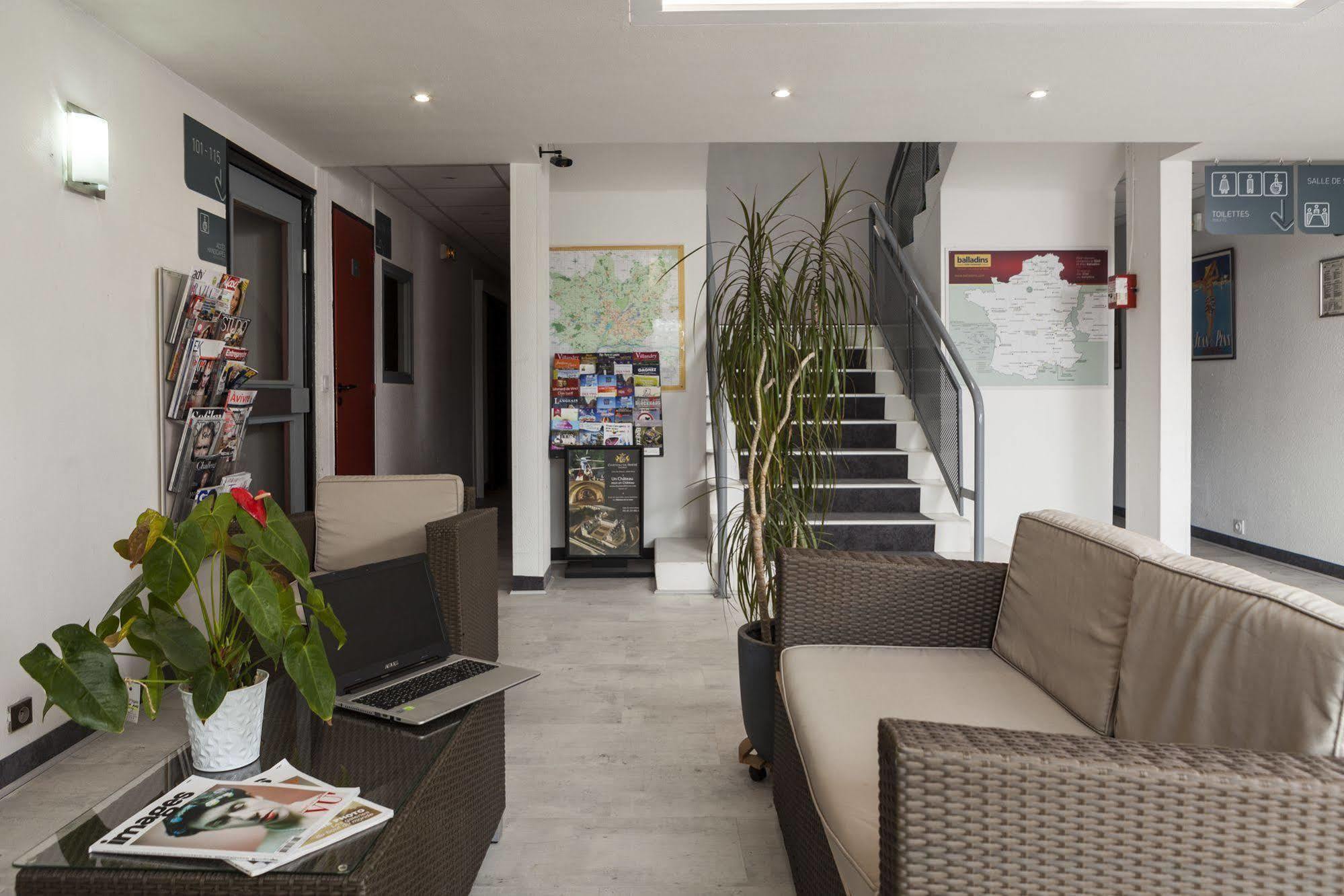 B&B Hotel Angers Parc Expos Верьер-ан-Анжу Экстерьер фото