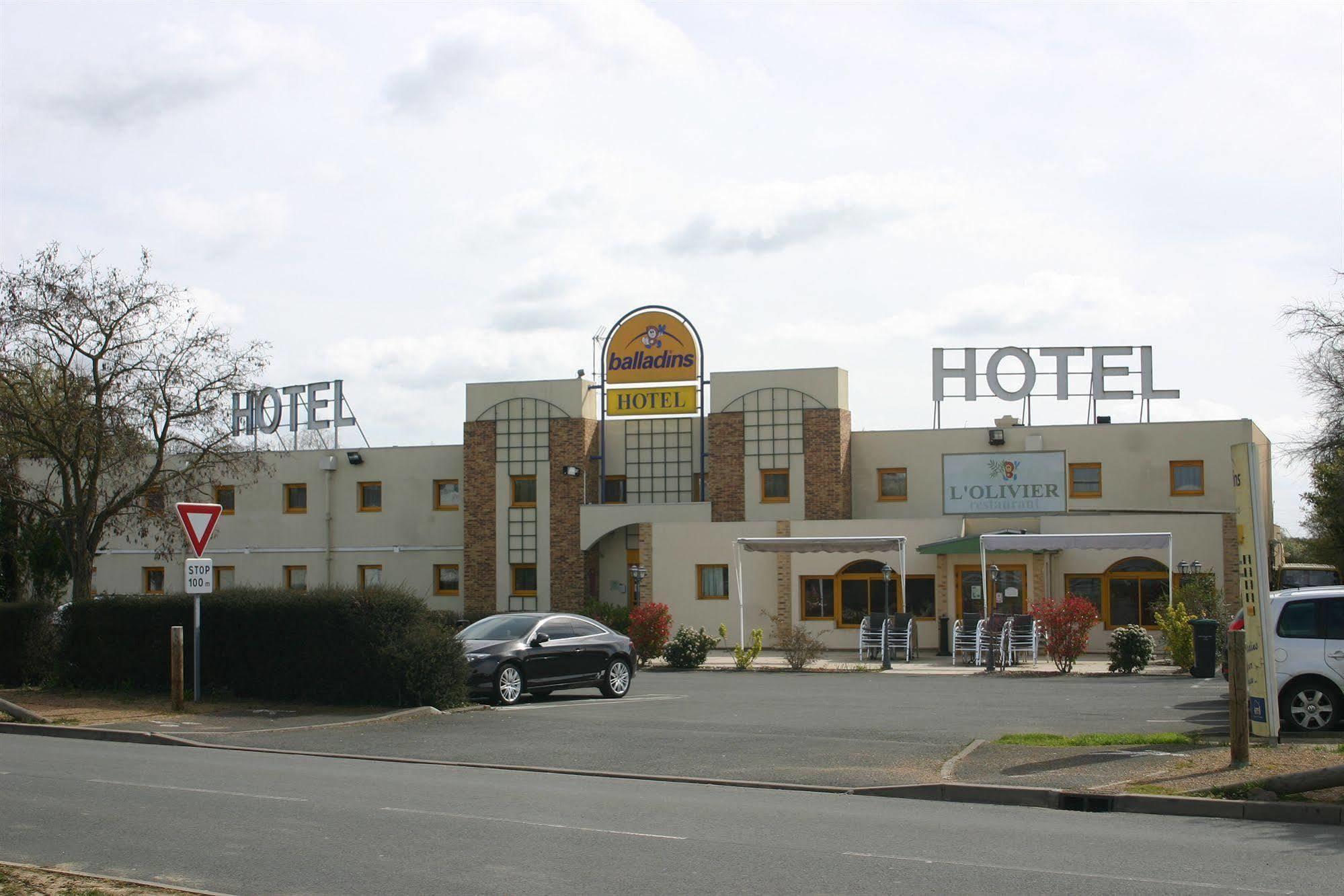 B&B Hotel Angers Parc Expos Верьер-ан-Анжу Экстерьер фото